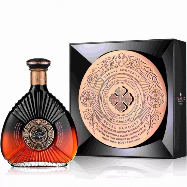 Camus Cognac - XO Borderies Royal Banquet (700)